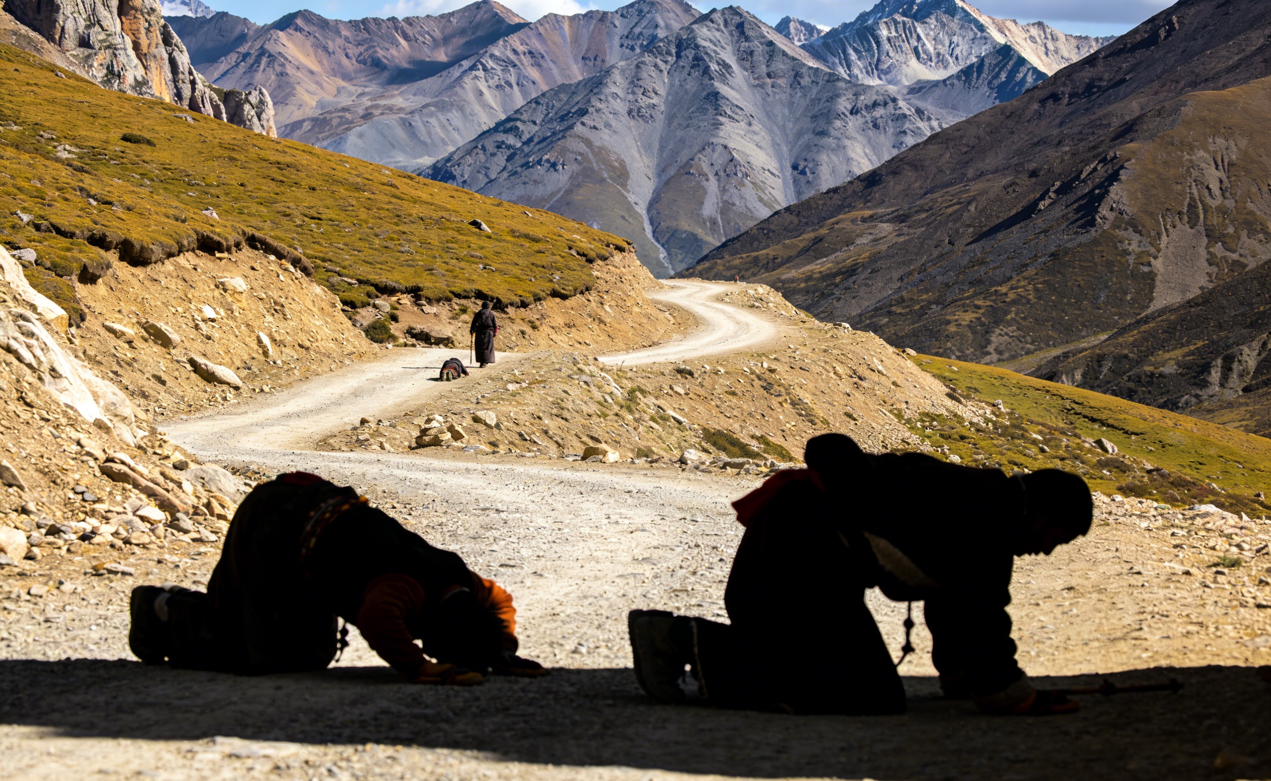 信仰型磕长头转山案例